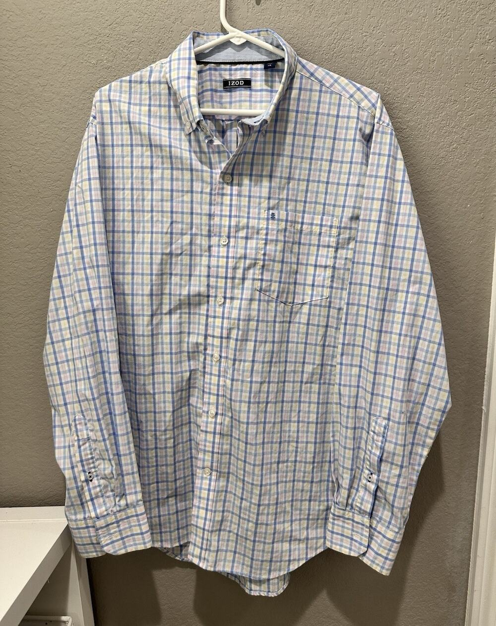 IZOD Men's L/G Blue White Yellow Pink‎ Plaid LS Button-Down Woven Shirt Pocket